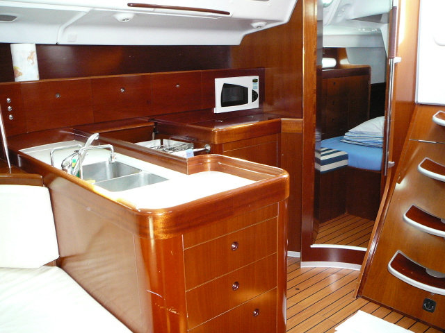Charteryacht Regatta yacht Beneteau First 47.7 3